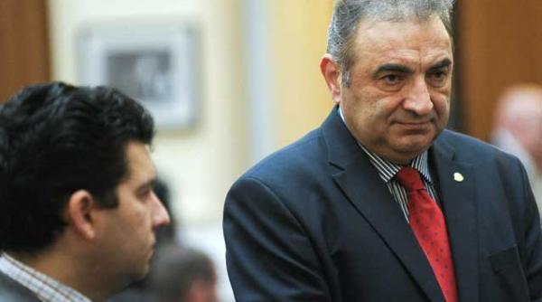 salariile raman in coada de peste florin georgescu speram ca fmi si ce vor fi intelegatori pentru ca nu aruncam in aer bugetul