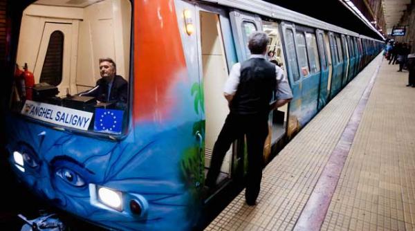 urmeaza statia rica raducanu cu peronul pe partea dreapta sase statii de metrou redenumite cu ocazia finalei el