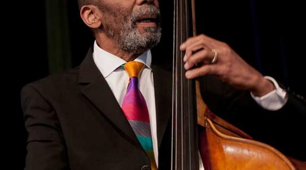 legendarul basist ron carter vedeta festivalului de la sibiu