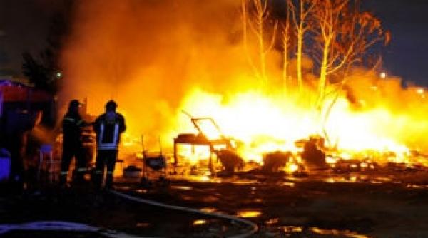 noua morti intr un incendiu izbucnit intr un club de karaoke din coreea de sud