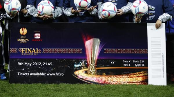 40 000 de turisti in capitala pentru finala finala europa league hotelierii vor avea trei zile de foc