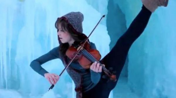 face senzatie pe net doar cu o vioara aproape 14 milioane de vizualizari in doar doua luni video