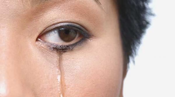 lacrimile contin propriul antibiotic natural