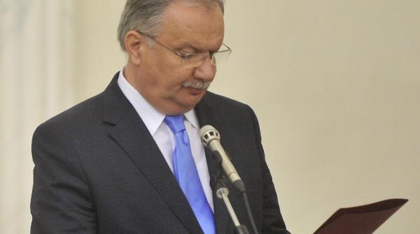 ministrul educatiei ioan mang nu e vorba de niciun plagiat este o actiune politica