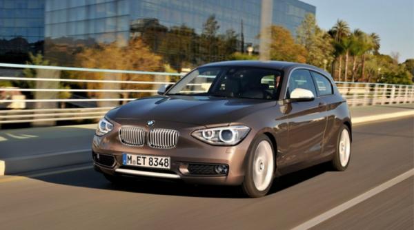 bmw seria 1 a pierdut doua portiere