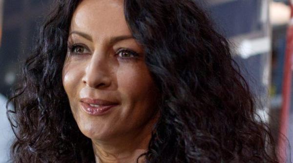 mihaela radulescu daca vom fi colege andreea marin va trebui sa ma iubesca cu forta