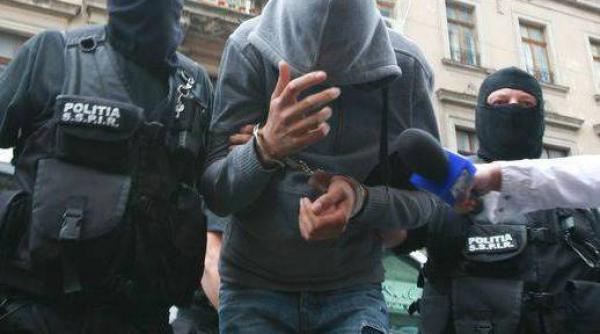 perchezitii in mai multe judete si in capitala este vizata o grupare de hoti de masini de lux