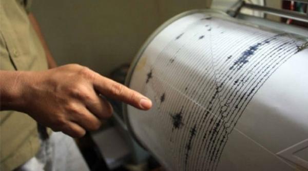 banatul a fost lovit de doua cutremure noaptea trecuta un alt seism s a produs in marea neagra