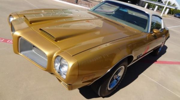 de vanzare pontiac firebird formula 400 aproape nou