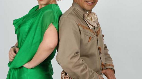 petrecem k lumea implineste 1 an