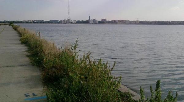 un bucurestean amator de pescuit a disparut in lacul morii