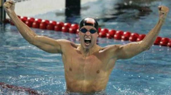 pieter van den hoogenband cel care i a invins pe thorpe si pe phelps in bazin