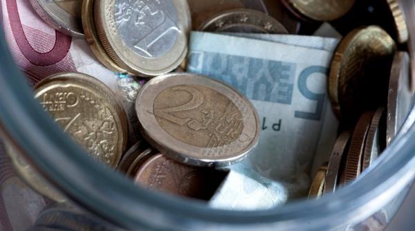 romania ar putea amana trecerea la moneda euro cu patru ani