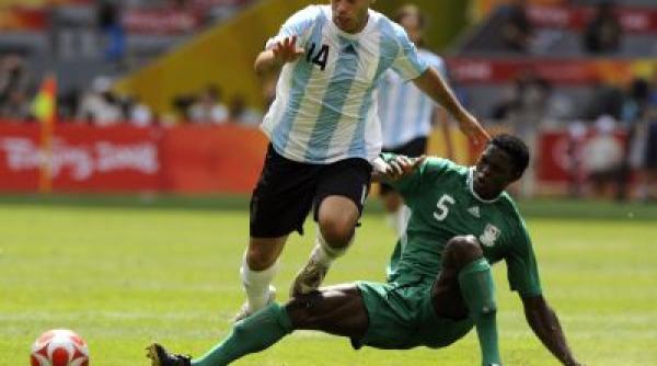 arthur berry si javier mascherano despartiti de un secol legati de culorile unei echipe