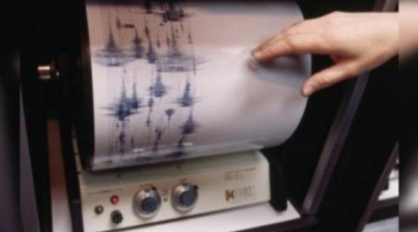 cutremur puternic in bulgaria seismul care a facut o victima a avut 15 replici si a fost simtit la bucuresti si in alte orase din sudul romaniei