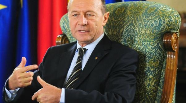 traian basescu vom desfasura actiuni in afganistan pana in 2015