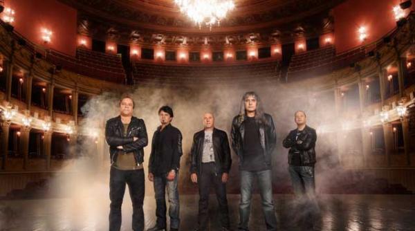 iris are aceeasi componenta din 1986