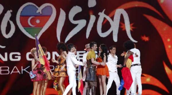 mandinga tot inainte de preferat cu casca