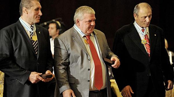 ion draica de la extaz la agonie ca un erou de telenovele