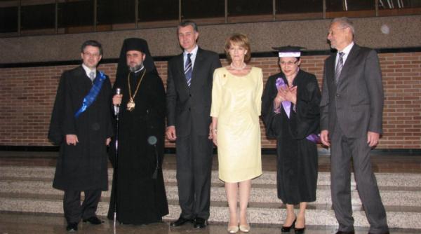 regele mihai doctor honoris causa al universitatii politehnice bucuresti