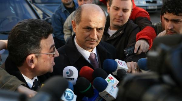 cum alege copos antrenorul il pune pe cel care cere mai putin