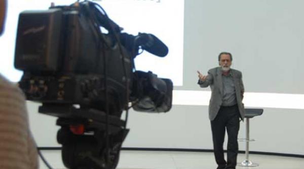 intalniri creative profesorul vintila mihailescu spune ca a venit timpul romanilor