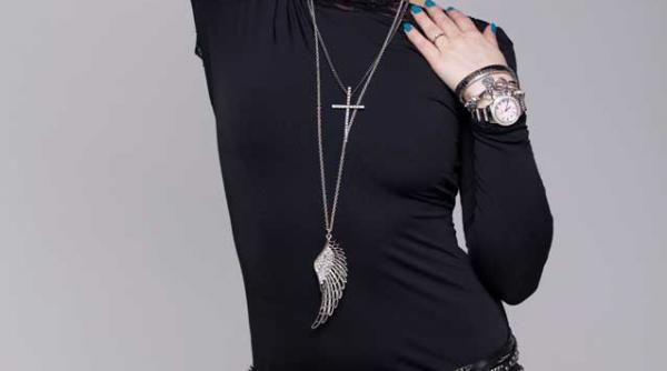 intre fluturasi de strada consiliere politica si rock alternativ