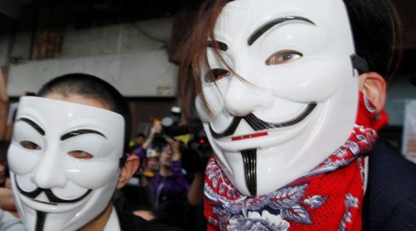 hackerii de la anonymous romania au fost prinsi liderul gruparii este din piatra neamt