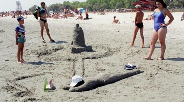 primarul orasului navodari si a tras 60 de hectare de teren in tabara navodari