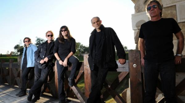 celelalte cuvinte si heaven shall burn headlineri