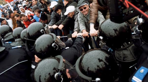 salariile bugetarilor nu vor mai creste intre anii 2013 2015 daca nu va creste economia