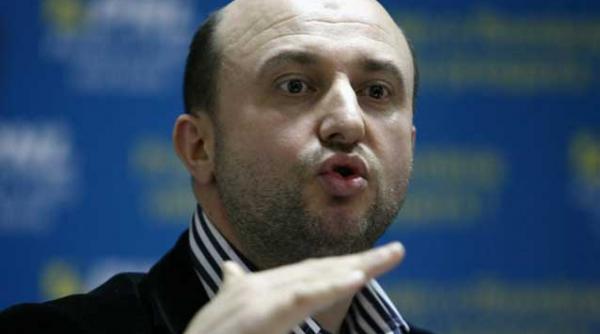 chitoiu ne dorim sa avem in urmatoarele sase luni o crestere economica de 1 5 1 7 din pib