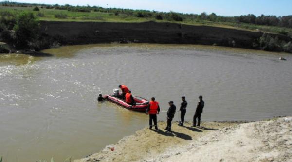 baiatul disparut la scaldat in ialomita gasit mort de pompieri