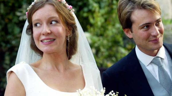 mostenitoarea rothschild divorteza pentru rapper ul jay electronica