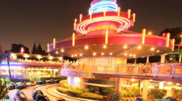 video un an la disneyland in 30 000 de fotografii si 5 minute