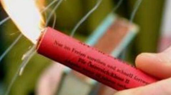 ancheta la baza militara din barlad copil de opt ani mutilat de o petarda militara care i a explodat in mana