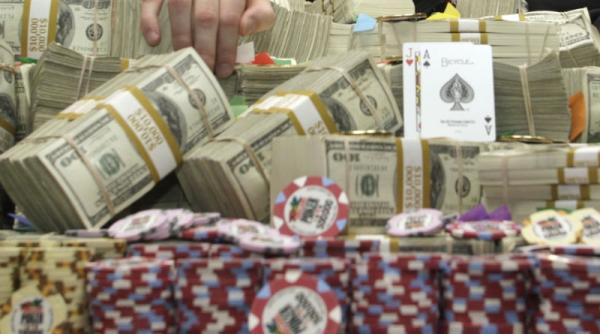 jucatorii romani de poker vor umple nisipurile de aur din bulgaria in week end miza o jumatate de milion de euro
