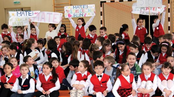 marea finala a competitiei de gatit pentru copii 21 de concurenti din 7 scoli si cel mai asteptat film de animatie madagascar 3