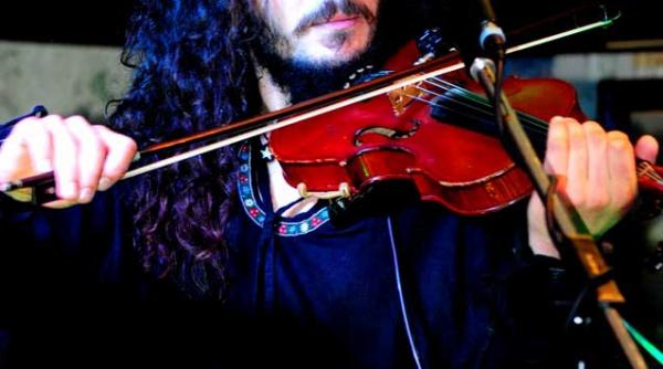 vineri si sambata ad hoc live in club zappa