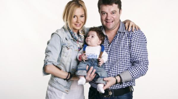 andrei duban isi boteaza baietelul