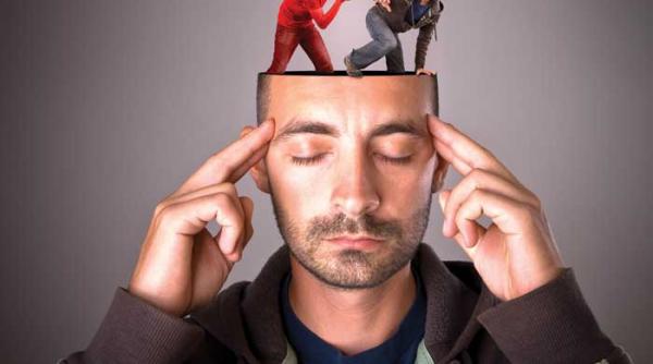 dueluri telepatice pregatiti va incarcati va cu ganduri veti trage cu ele intre voi