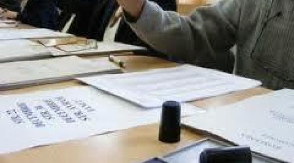 botosani observatorilor asociatiei pro democratia le a fost interzis accesul in doua sectii de votare