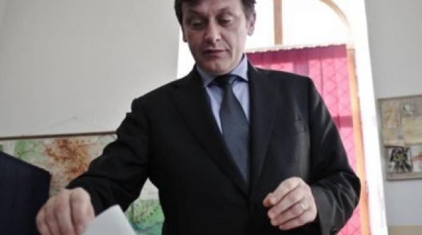 crin antonescu sunt optimist romanii sa le trimita nota de plata celor care le au stricat viata