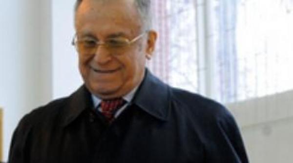 ion iliescu a votat la liceul jean monnet din capitala este un examen politic pentru cetateni