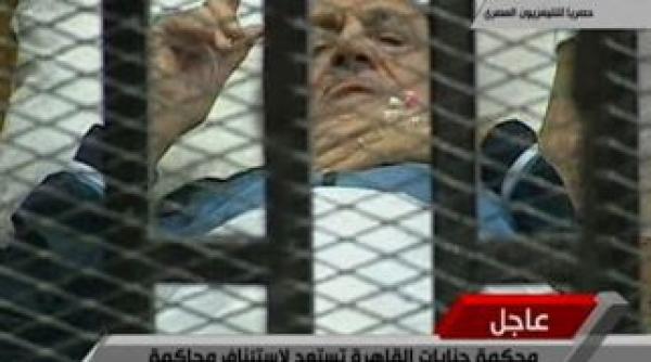 hosni mubarak este in coma profunda fostul presedinte egiptean a fost resuscitat de doua ori in cursul zilei de luni