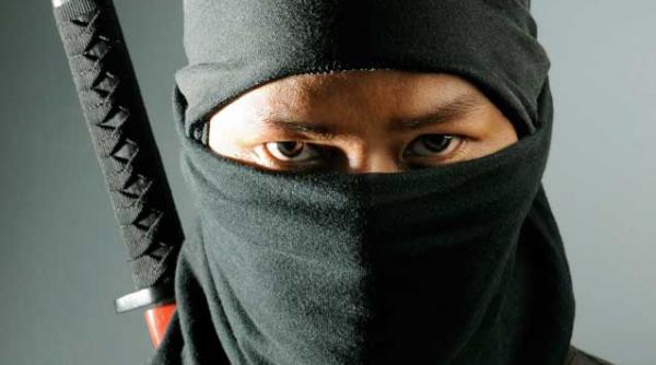 jandarmii bacauani au identificat un ninja care a incercat sa fuga a fost urmarit interceptat si prins