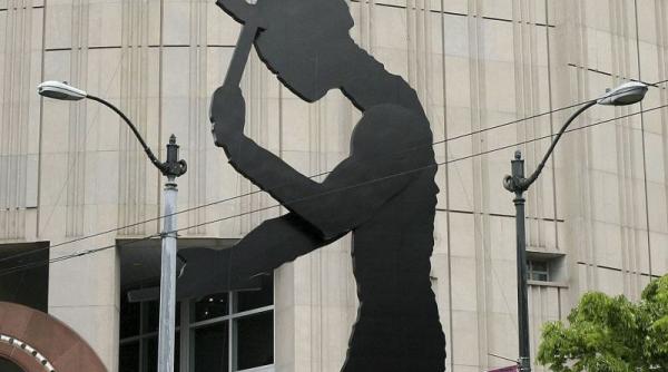 de ce spunem hmm cand ne gandim