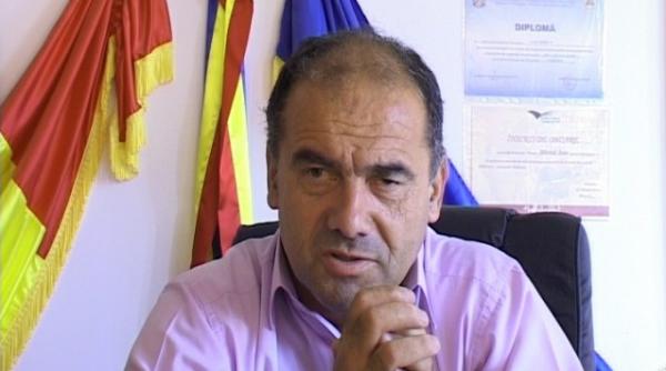 primarul barca are corigente si n a intrat la bac