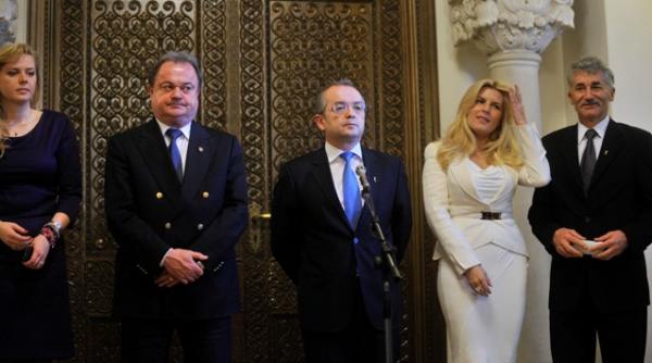 conducerea pdl si a depus mandatul emil boc nu mai candidez pentru un nou mandat