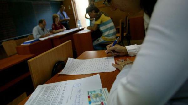 primele rezultate bacalaureat 2012 peste 60 dintre absolventi au calificativul experimentat